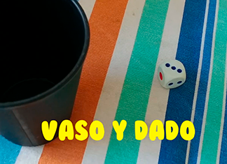 vaso y dado